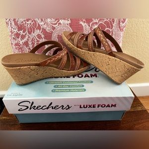Sketcher sandals size 7